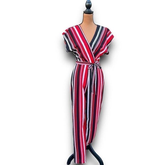 Almost Famous Red Black Multi Striped Short Sleeve Pants Jumpsuit Junior Medium - Picture 1 of 10